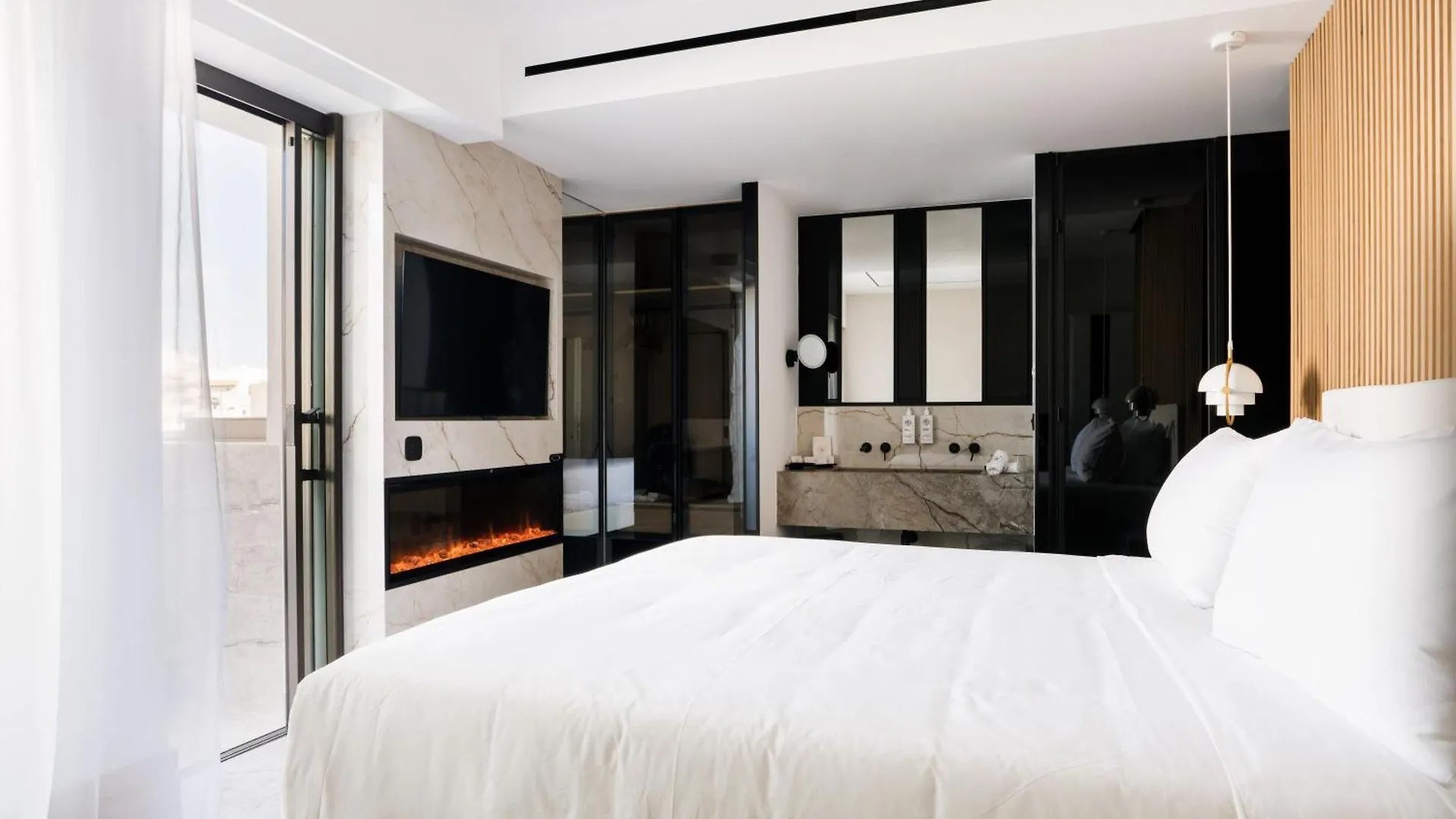 Ethereal White Resort Hotel & Spa - Adults Only イラクリオン