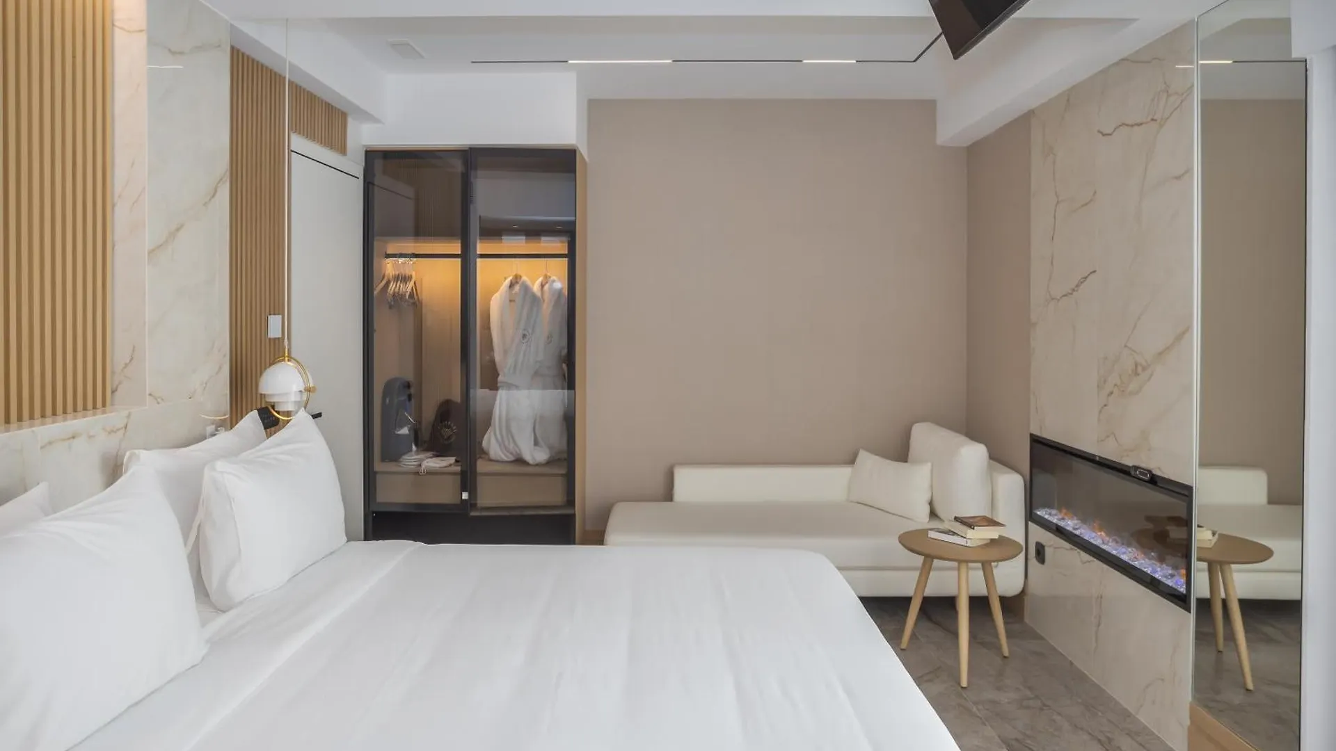 Ethereal White Resort Hotel & Spa - Adults Only イラクリオン