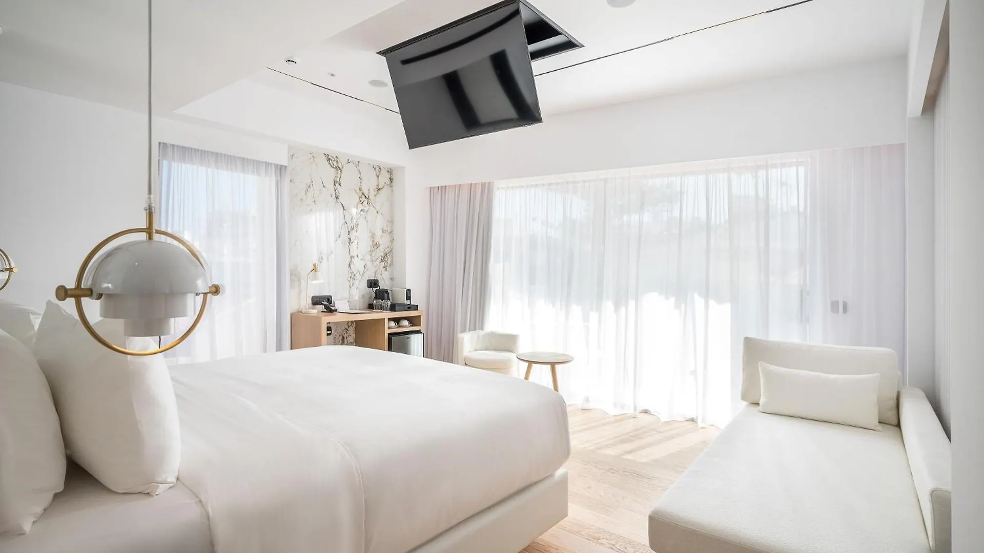 Ethereal White Resort Hotel & Spa - Adults Only Iraklion